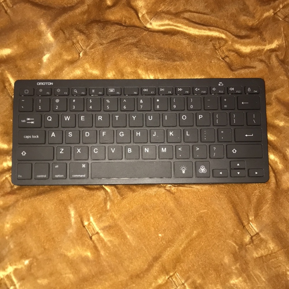 Wireless Keyboard By Omoton, from Amazon